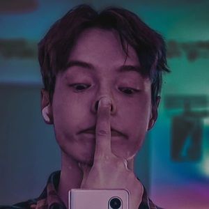 Meet your Posher, Christian